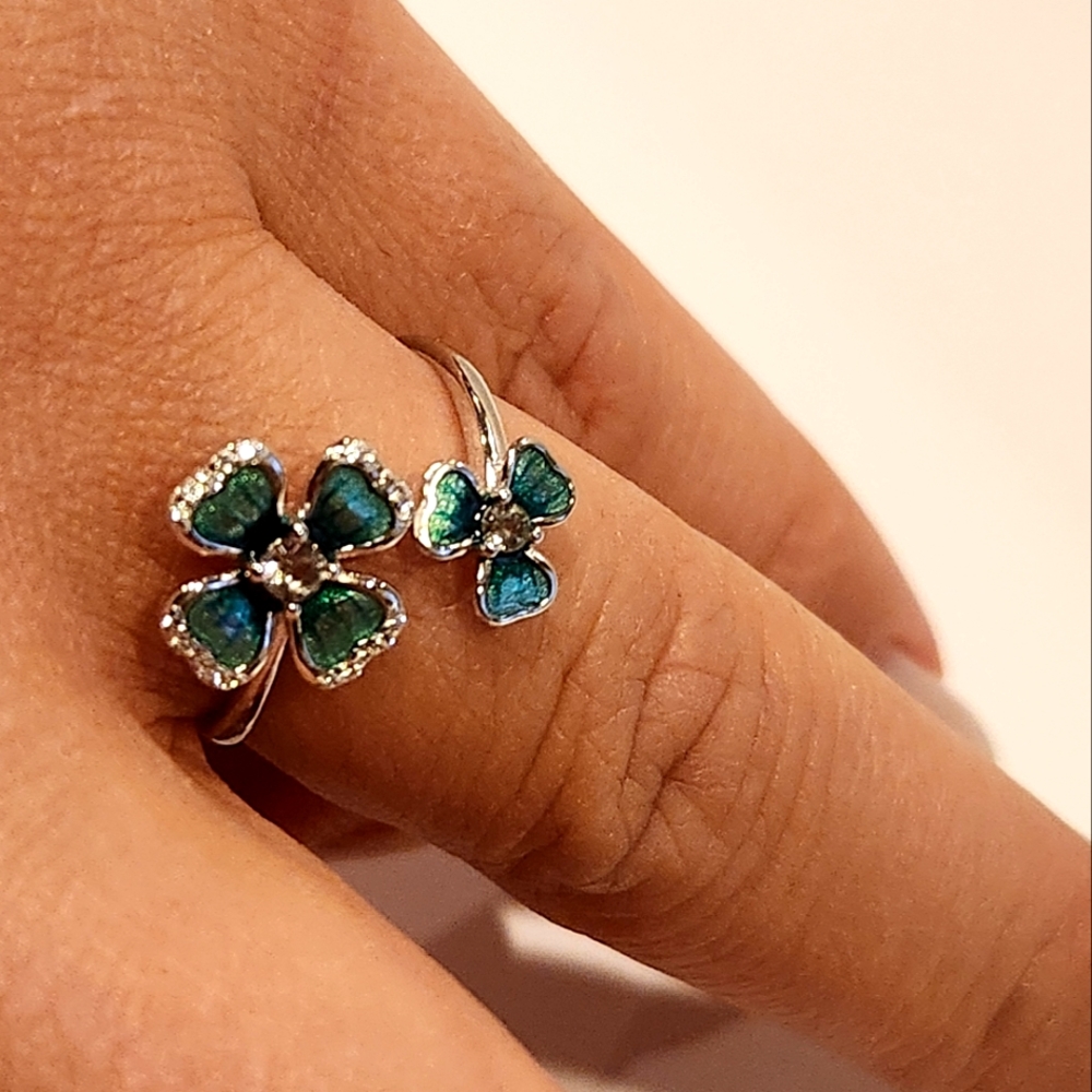 Elegant 925 Sterling Silver Four-Leaf Clover Ring Adjustable Flower Statement